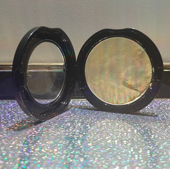 Kat Von D Metal Crush Extreme Highlighter - Picture 2 of 2